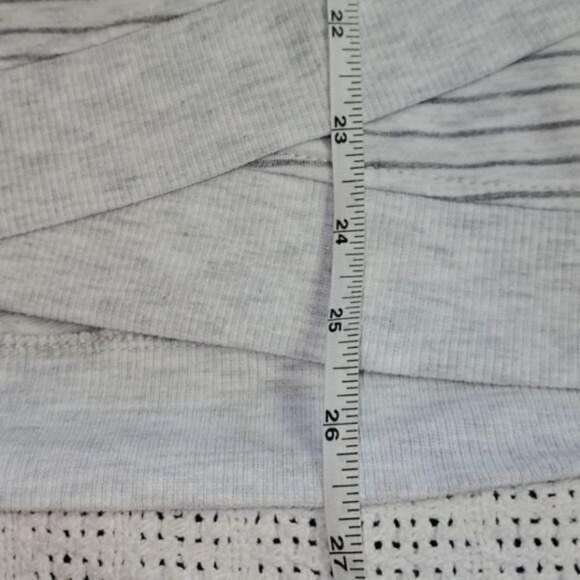 Danskin Sz. S Grey Striped Long Sleeve Cute Cut Front Sweatshirt - Picture 9 of 11